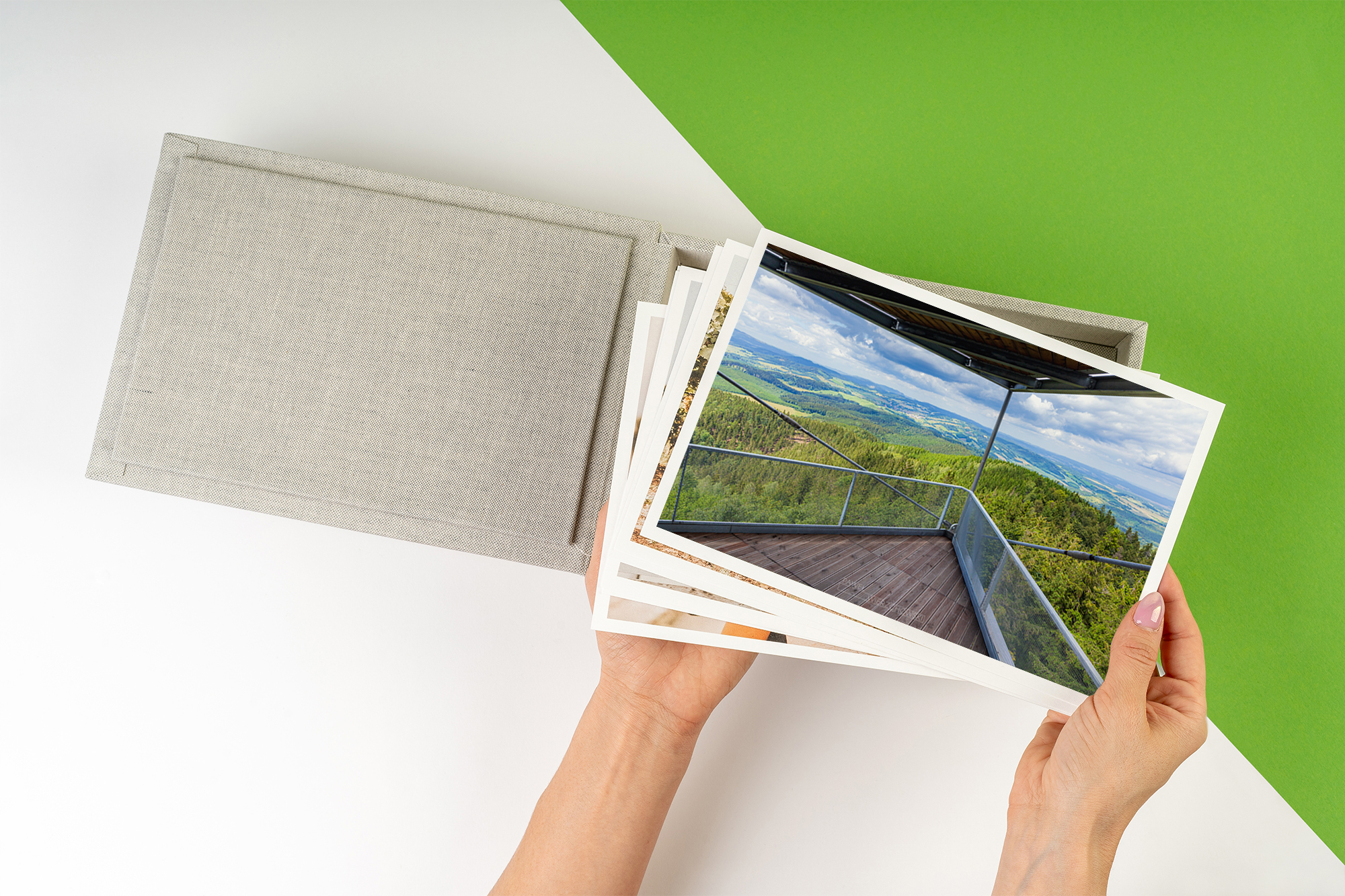 PL_BOX FOR PRINTS A30 MOCKUP 2000PX kopia